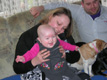 Lachen op de schoot bij tante Jenny